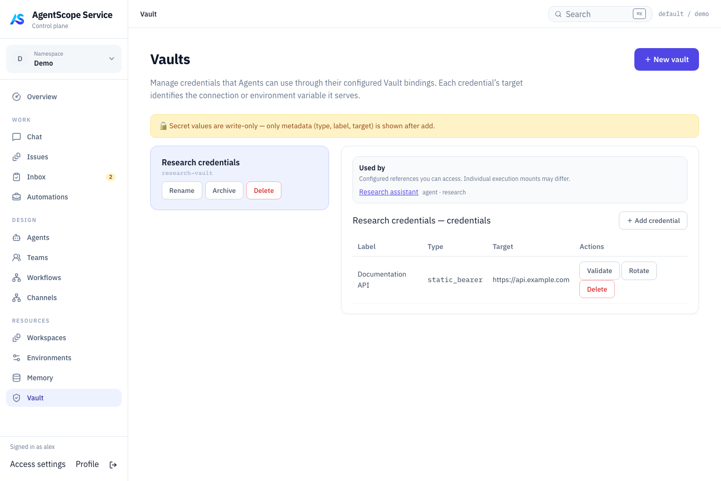 Vault 与凭据元数据列表